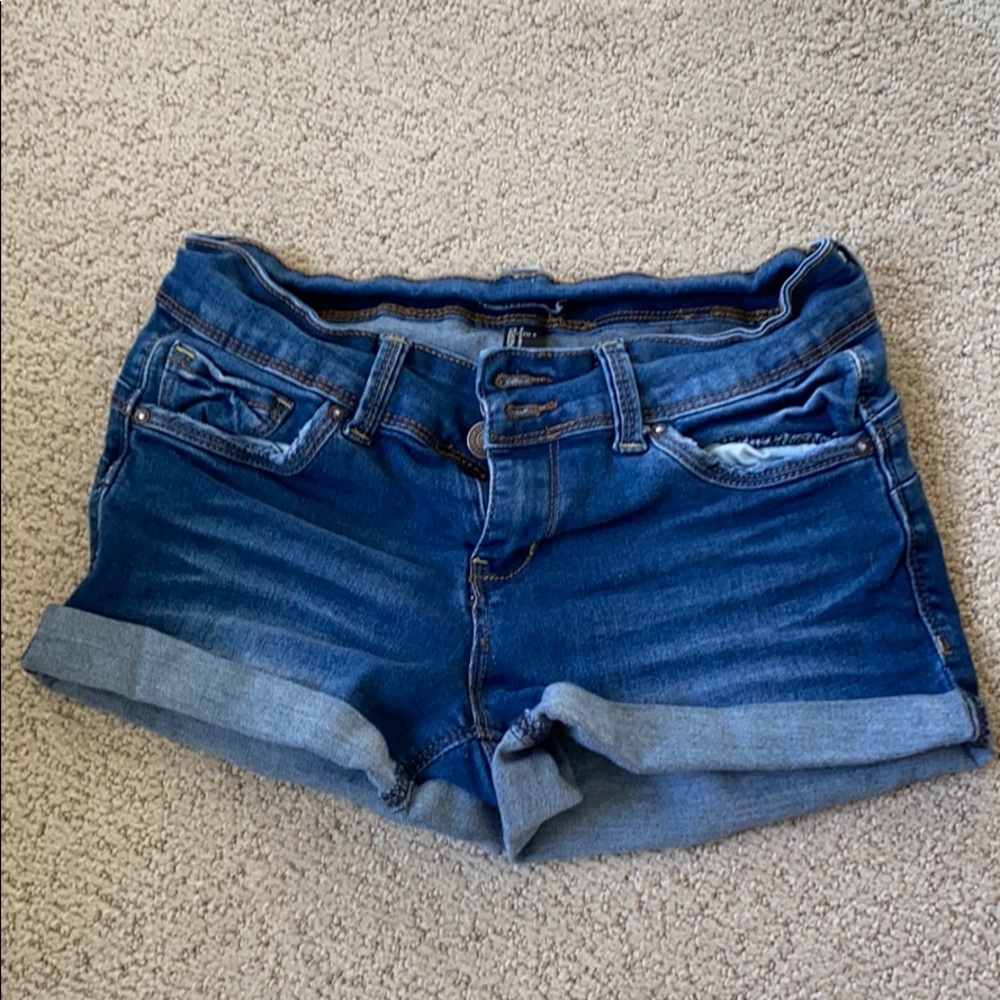 Blue jean shorts